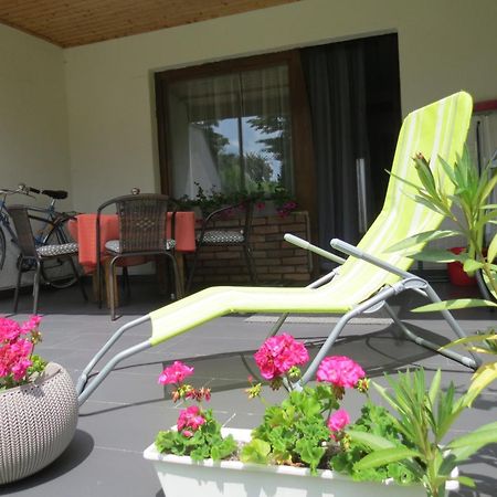 Titi Classic & Trendy Apartman Бюк Экстерьер фото