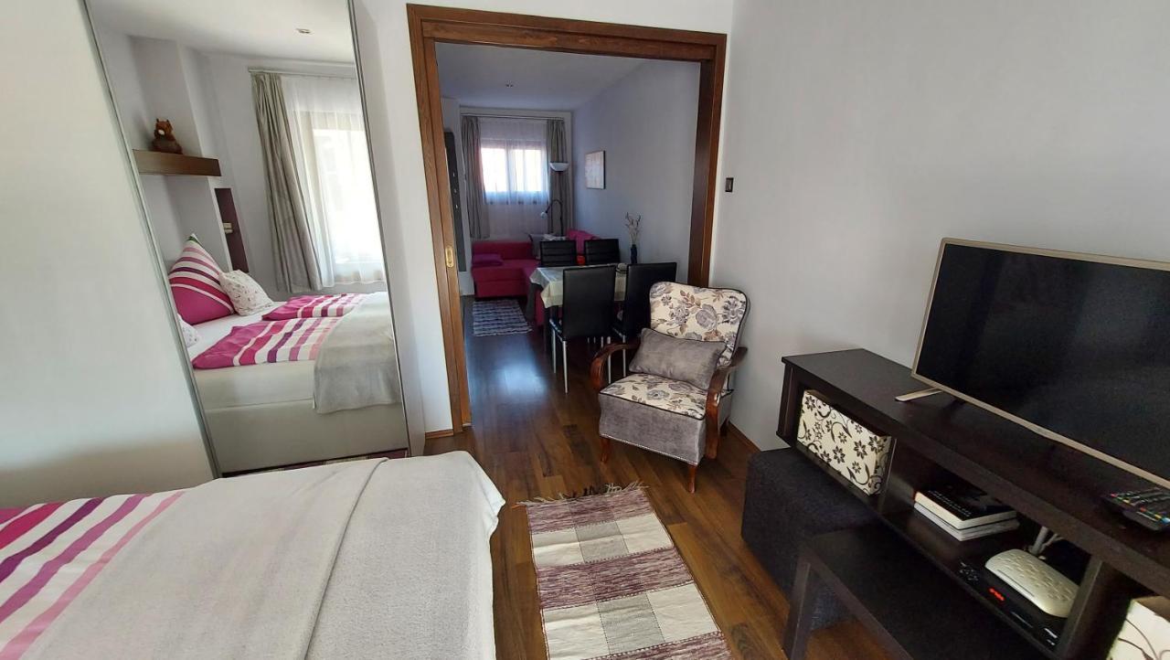 Titi Classic & Trendy Apartman Бюк Экстерьер фото