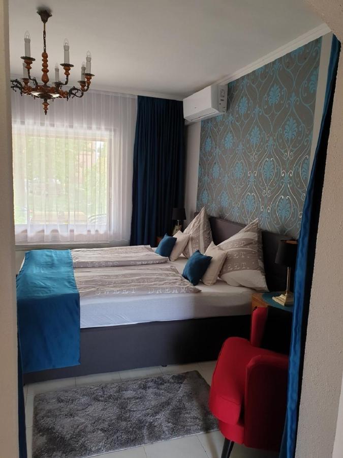Titi Classic & Trendy Apartman Бюк Экстерьер фото